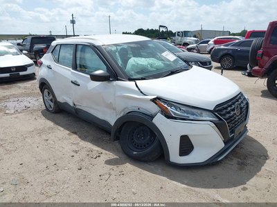 3N1CP5BV4ML****** 2021 Nissan Kicks