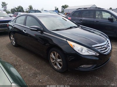 5NPEC4AB9BH****** 2011 Hyundai Sonata