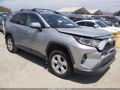 2T3RWRFV9KW****** 2019 Toyota RAV4 Hybrid