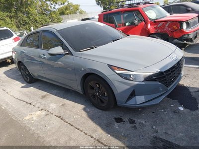 KMHLM4AG1MU****** 2021 Hyundai Elantra