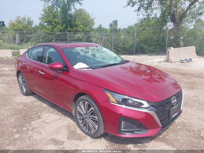 2025 Nissan Altima