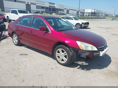 1HGCM56356A****** 2006 Honda Accord