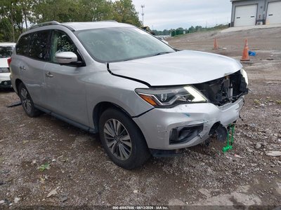 2018 Nissan Pathfinder