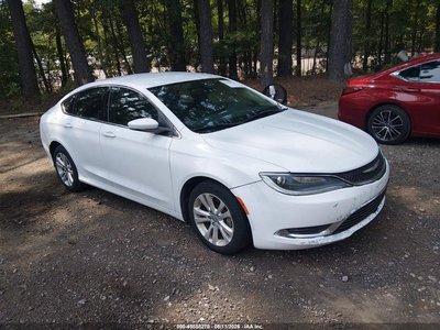 1C3CCCAB5GN****** 2016 Chrysler 200