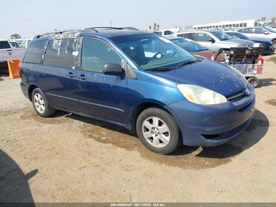 2004 Toyota Sienna