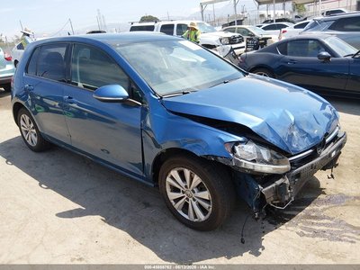 2018 Volkswagen Golf