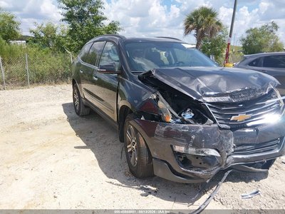 1GNKRHKD6HJ****** 2017 Chevrolet Traverse