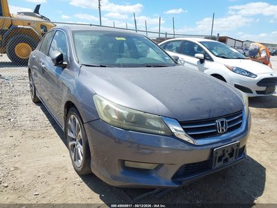 1HGCR2E56FA****** 2015 Honda Accord