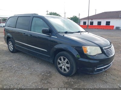 2013 Chrysler Town & Country