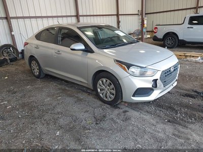 3KPC24A39JE****** 2018 Hyundai Accent