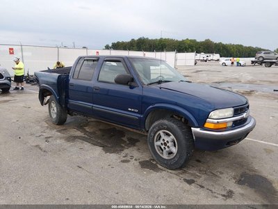 1GCDT13W42K****** 2002 Chevrolet S-10