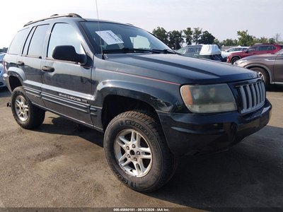 1J8GW48SX4C****** 2004 Jeep Grand Cherokee
