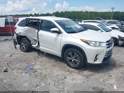 2017 Toyota Highlander