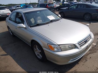 2000 Toyota Camry