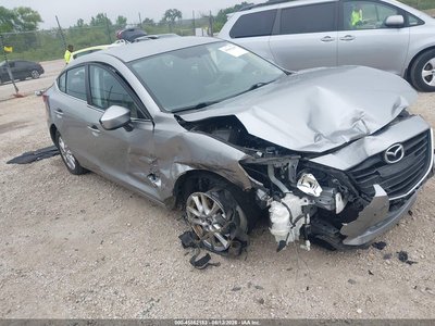JM1BM1U72G1****** 2016 Mazda 3