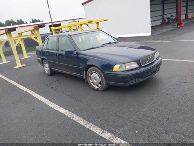 YV1LS5571W1****** 1998 Volvo S70