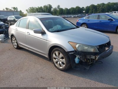 1HGCP26708A****** 2008 Honda Accord