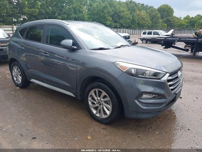 KM8J3CA41JU****** 2018 Hyundai Tucson