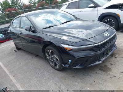 KMHLM4DG4SU****** 2025 Hyundai Elantra