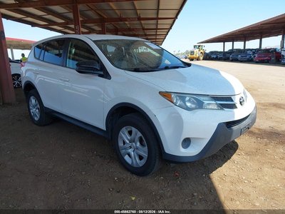 JTMZFREV4FJ****** 2015 Toyota RAV4