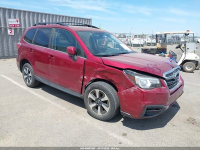 JF2SJARC7JH****** 2018 Subaru Forester