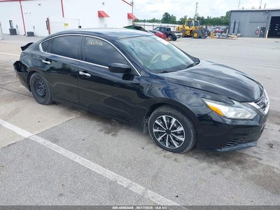 1N4AL3AP7HN****** 2017 Nissan Altima