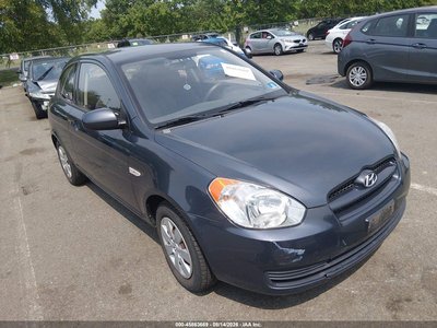 KMHCM3AC4AU****** 2010 Hyundai Accent