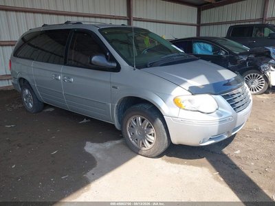 2006 Chrysler Town & Country