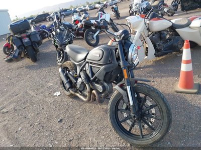 ML015ANM3GT****** 2016 Ducati Scrambler 800