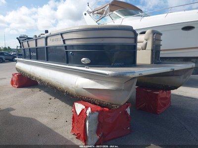 MHH2270***** 2017 Misty Harbor Pontoon