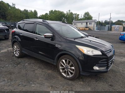 1FMCU9GX2GU****** 2016 Ford Escape