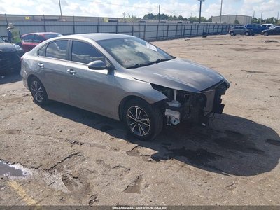 3KPF24AD1NE****** 2022 Kia Forte