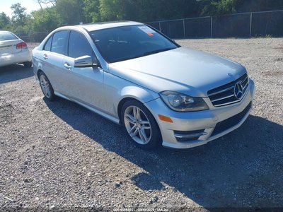 WDDGF8AB6ER****** 2014 Mercedes-Benz C-Class