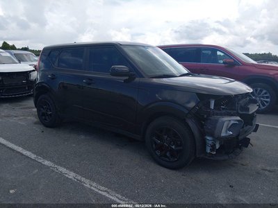 KNDJ23AU8M7****** 2021 Kia Soul