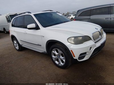 5UXZW0C58BL****** 2011 BMW X5