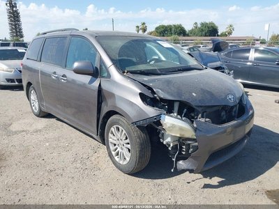 2011 Toyota Sienna