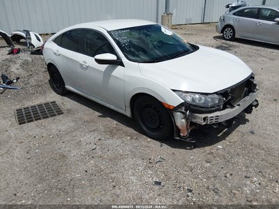 2HGFC2F57JH****** 2018 Honda Civic