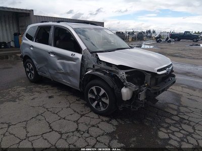 JF2SJARC0HH****** 2017 Subaru Forester