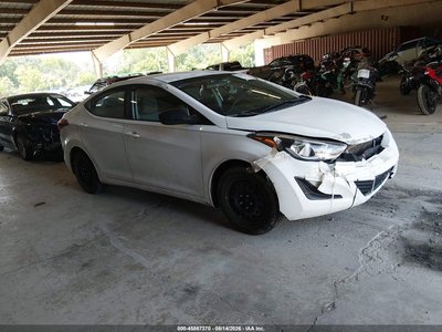 5NPDH4AE3GH****** 2016 Hyundai Elantra