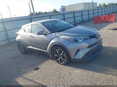 NMTKHMBX5JR****** 2018 Toyota C-HR
