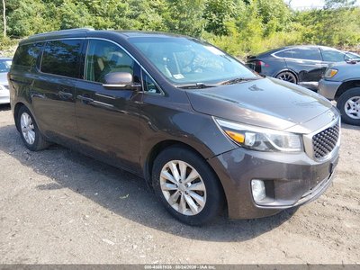 KNDMC5C15G6****** 2016 Kia Sedona