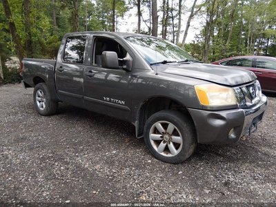 1N6BA0EC7BN****** 2011 Nissan Titan
