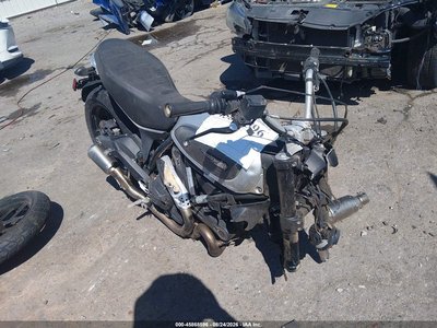 ML015ANM8JT****** 2018 Ducati Scrambler 800