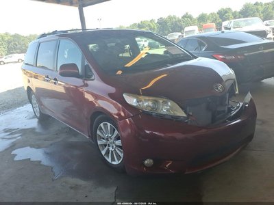 2012 Toyota Sienna