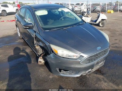 1FADP3F2XFL****** 2015 Ford Focus