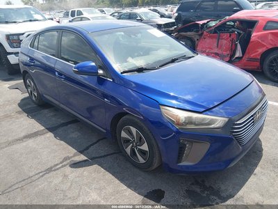 KMHC75LCXKU****** 2019 Hyundai Ioniq Hybrid