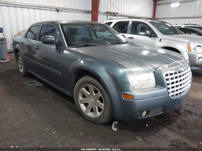 2C3JA53G55H****** 2005 Chrysler 300