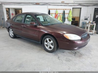 2001 Ford Taurus