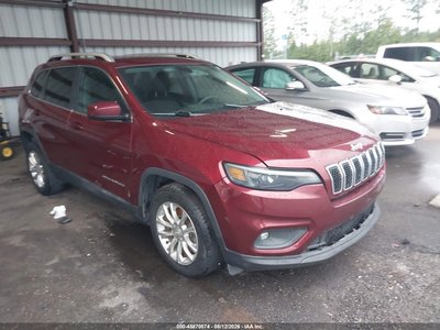 1C4PJLCB6KD****** 2019 Jeep Cherokee