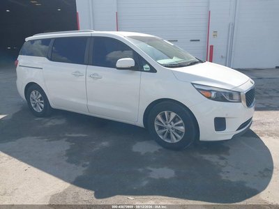KNDMB5C10H6****** 2017 Kia Sedona